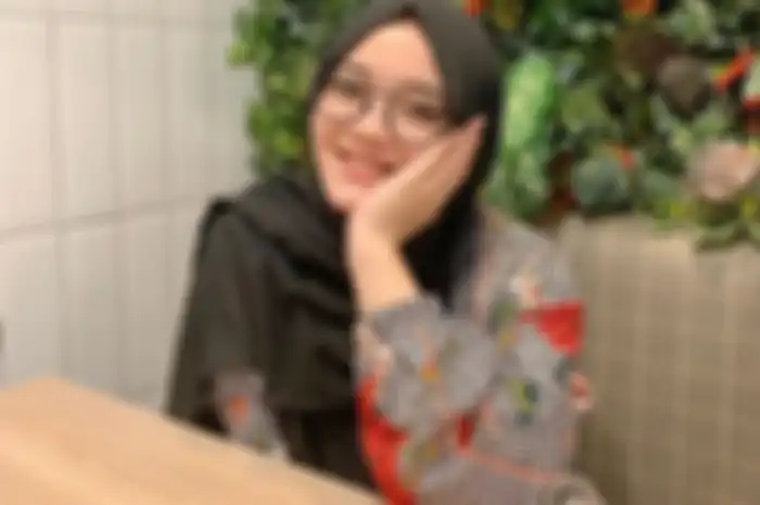 Putri Delina
