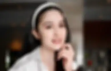 Tak Melulu Mahal dan Mewah, Sandra Dewi Tak Malu Kepergok Kenakan Baju Murah Ini Meski Sandang Status Istri Konglomerat