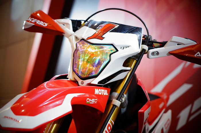Honda CRF150L berkonsep motor balap enduro