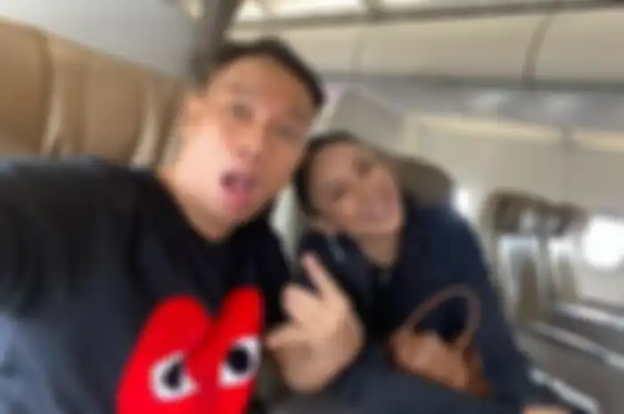 Kalina Octaranny dan Vicky Prasetyo.