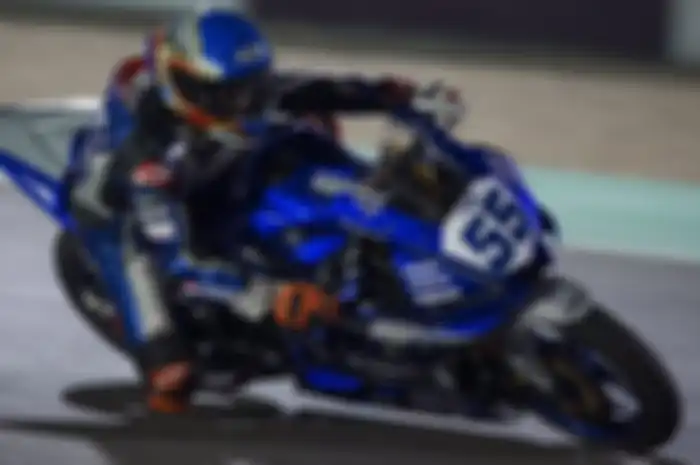 Galang Hendra Pratama (Semakin Di Depan Biblion Motoxracing) menempati posisi start 5 di nigth race WSSP300 Qatar malam ini, (26/10/2019)