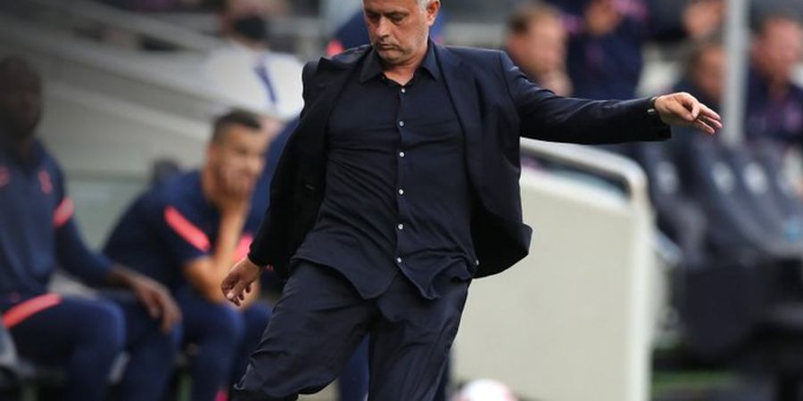 Permintaan Konyol Jose Mourinho Sebelum Laga di Makedonia