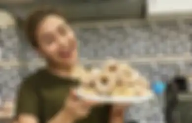Bak Pemain Debus, Ayu Ting Ting Ngaku Demen Makan Pasir hingga Telan Cicak Hidup-hidup Waktu Kecil, Ibunda Bilqis: Gue Emang Aneh...