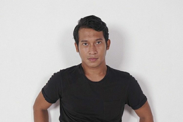 Aktor Ade Firman Hakim meninggal diduga Covid-19