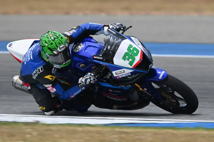 Hasil Race 1 AP250 ARRC Thailand 2024 Yamaha R3 Buas Faerozi dan Arai Agaska Dominasi Podium