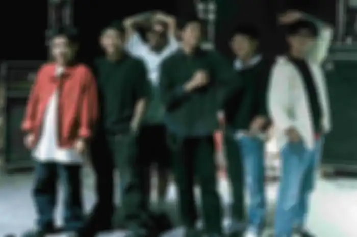 Pee Wee Gaskins dan Hindia dalam kolaborasi Vaya Con Dios