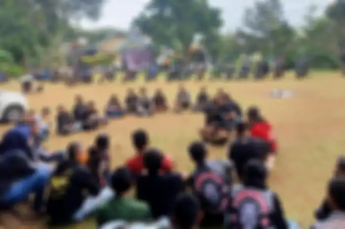 Lama tidak berkumpul dan silaturahmi, bikers pengguna Suzuki Thunder atau akrab disapa Thunderian menggelar acara temu kangen.