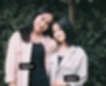 Mayang dan Chika