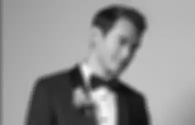 Kenakan Jas Hitam Rapi Bak Foto Prewed, Unggahan Afgan Langsung Diserbu Netizen, Para Sahabat Justru Beri Ucapan Selamat, Segera Lepas Masa Lajang?