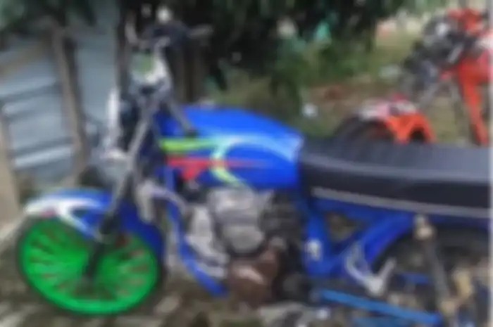 Jangan coba melawan motor ini kalau masih pakai mesin standar