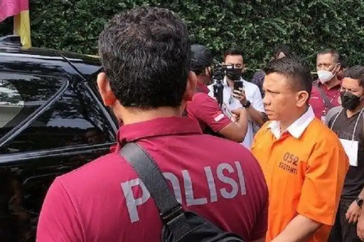 Gaji Ferdy Sambo Per Bulan Cuma Setara Harga Honda PCX 160 Tapi Bisa Transfer Uang Ratusan Juta  Rupiah 