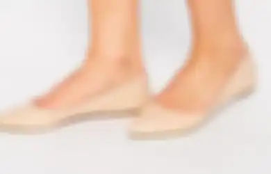 5 Model Sepatu yang Enggak Baik Buat Kesehatan Kaki Kita. Bahaya!