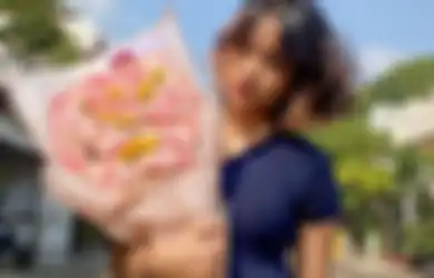 5 Seleb Ini Terima Bunga dari Pacar di Hari Valentine, Ada Fuji Juga!
