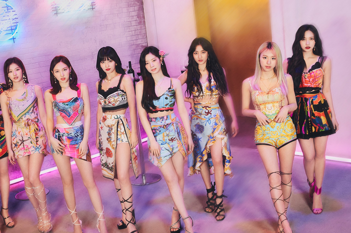 TWICE 'Taste Of Love'