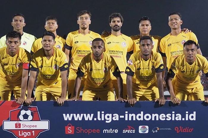 Skuat Semen Padang saat laga melawan Bali United pada pekan ke-13 Liga 1 2019.