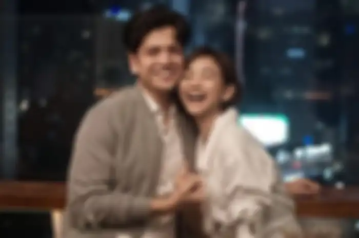 Glenca Chysara dan Rendi Jhon
