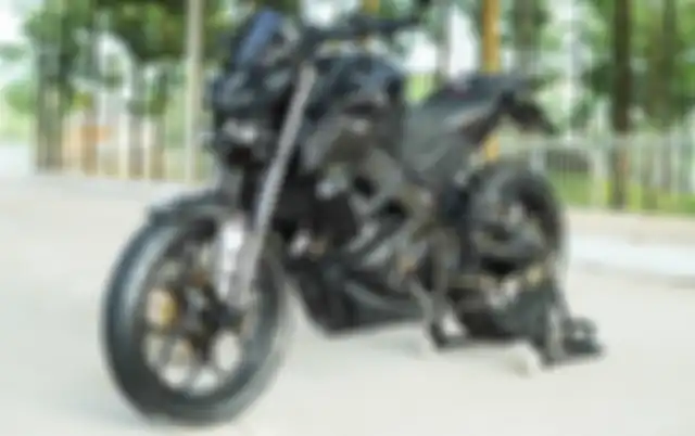 Yamaha MT-15 asal Vietnam ini, berlabur spare part carbon dengan ubahan simple.