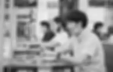 Aturan Makan di Warteg Selama PPKM Level 4 Makin Ribet, Selain Dibatasi 20 Menit Pengunjung yang Jajan di Tempat Wajib Tunjukkan Surat Vaksin Covid-19