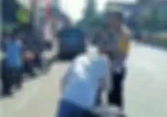 Muka Mau Ditaruh Mana? Udah Ditilang Eh Dibeginikan Juga Sama Polisi
