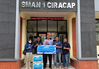 Yayasan Dana Kemanusiaan Kompas Salurkan Donasi ke 12 SMA dan SMK di Jawa Barat