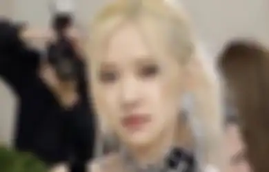 BORN PINK Jakarta Day 1, Rose BLACKPINK Alami Wardrobe Malfunction!