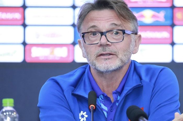 Pelatih timnas Vietnam, Philippe Troussier.