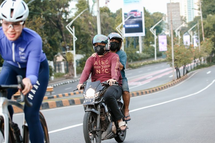Penjambret bermotor Suzuki Satria F150