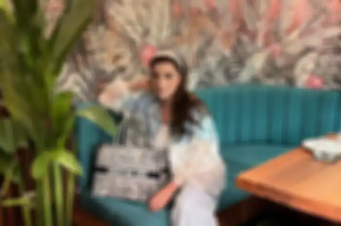 Ashanty dengan tas branded nya
