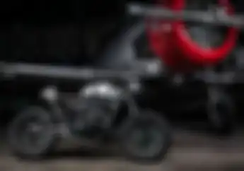 Begini Jadinya Kalau Bengkel Khusus Pesawat Diminta Modif Motor