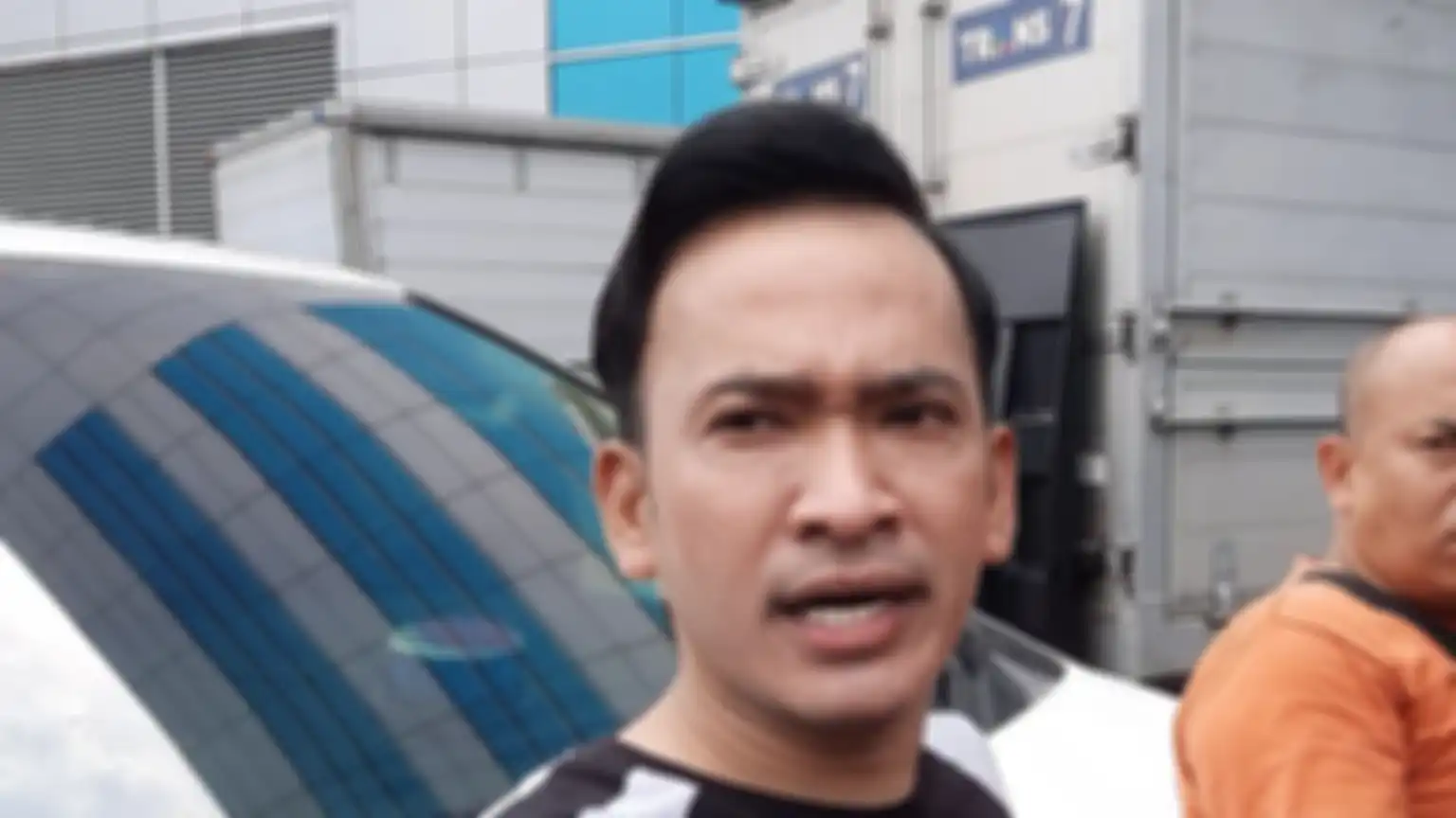  Ruben Onsu  