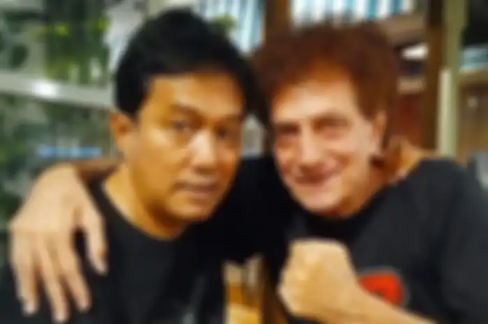 Oddie Agam dan Ahmad Albar
