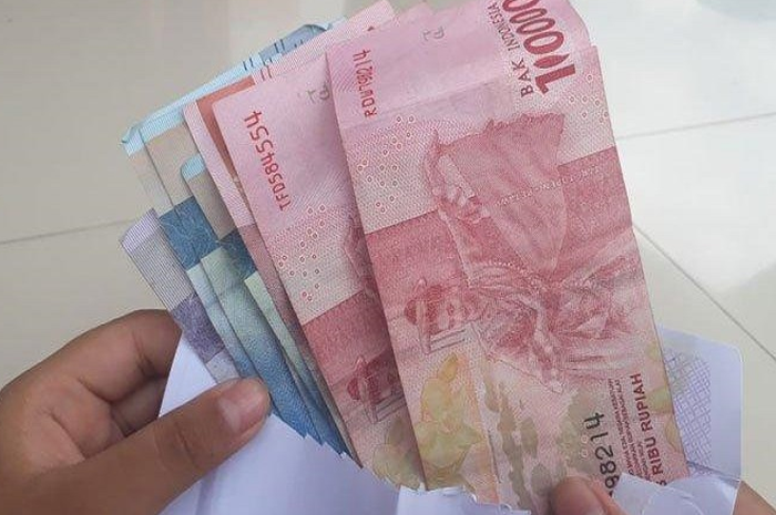 Ilustrasi. Horeee ada bantuan Rp 700 ribu sampai Rp 1,2 juta, uang bensin sampai servis motor aman segini lamanya.