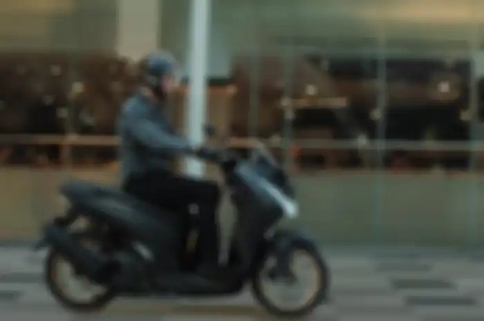 Makin keren dengan warna baru, simulasi kredit Yamaha Lexi bayar DP Rp 2 jutaan motor bisa dibawa pulang.
