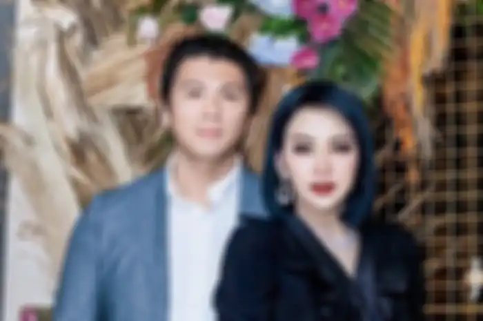 Reino Barack dan Syahrini