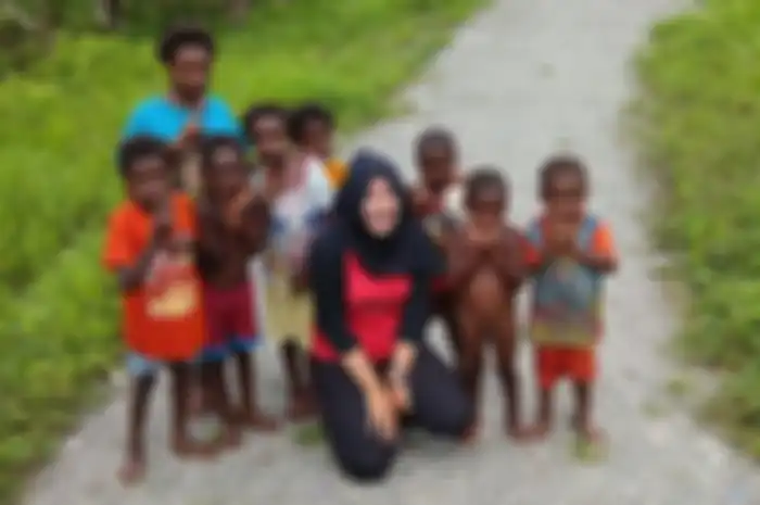 Lady Biker Disambut Bikers di Papua