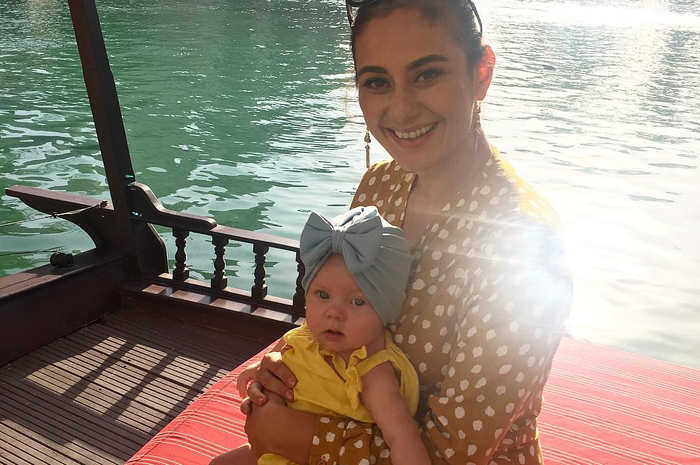 Marissa Nasution dan anaknya, Alaia Moana.