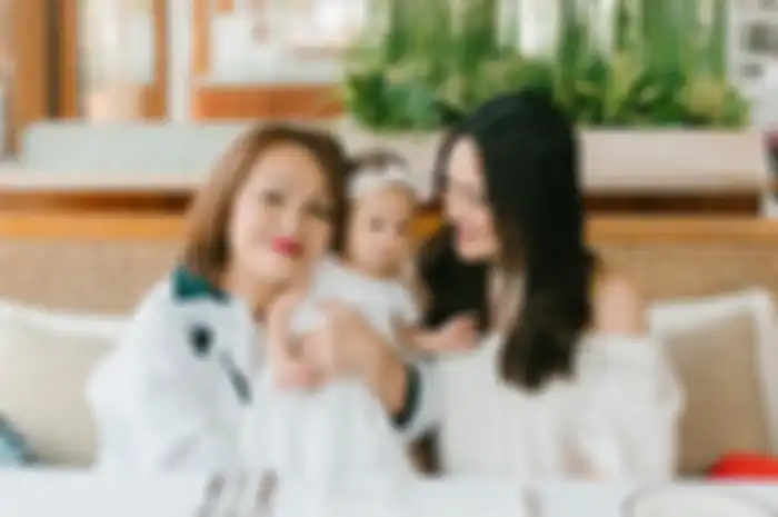 Dikira Hidup Enak Sejak Lahir, Shandy Aulia Beberkan Kisah Pelik Perjuangan Ibunya yang Banting Tulang Jualan Bakso Demi Dapur Tetap Ngebul: Mama Benar-benar Kerja Keras!