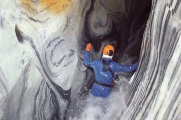 Gua Lilburn, Sequoia National Park, California