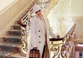 Sempat Dibully Soal Tinggi Badan, Syahrini Pamer Penampilan Semampai dengan Paduan Sepatu Heels!