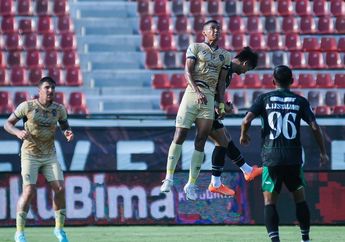 Hasil Arema FC Vs PSS Sleman - Diwarnai Kartu Merah, Tuan Rumah Terbantu Dua Gol Penalti