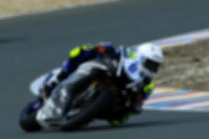 Galang Hendra Pratama latihan intensif fisik dan adaptasi motor Yamaha YZF-R6 hadapi WSS 2020 di sirkuit Almeria dan Jerez (Spanyol)