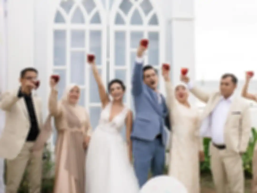 Momen pernikahan Vanessa Angel dan Febri Andriansyah