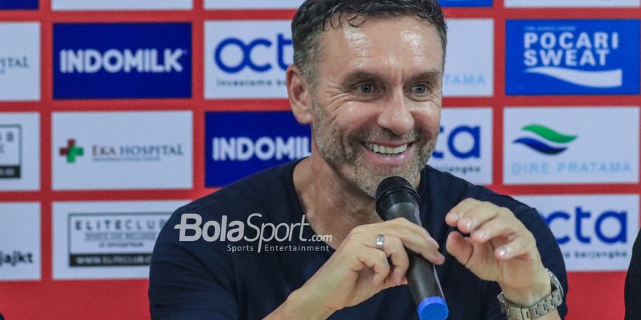 Persija Kalahkan PSM, Thomas Doll Harap Peran Tangan Tuhan  