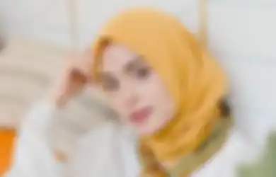 Inspirasi Gaya Hijab Simple yang Cocok Untuk Buka Bersama, Ikuti