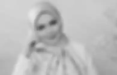 Pagar Mewah Berhiaskan Ukiran Emas Berdiri Kokoh, Rumah Penyanyi Legendaris di Kampung Halaman Akhirnya Terekspos, Ternyata Tak Kalah Megah dari Huniannya Bersama Sang Suami di Kota