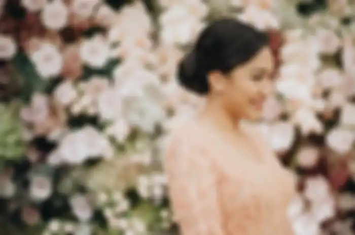Putri Tanjung