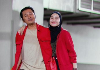 Dukung Pernikahan Arie Kriting dan Indah Permatasari yang Terganjal Restu Orang Tua, Hanung Bramantyo Balas Omongan Netizen yang Ngaku Kasihan: Kenapa Harus Kasihan?