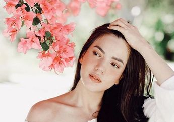 Terkesan Homey dan Cozy Lantaran Gabungkan Konsep Skandinavia dan Tropis Minimalis, Intip Penampakan Rumah Artis Alice Norin yang Cantik Abis!