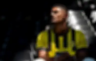 Baru Jadi Striker Borussia Dortmund, Sebastian Haller Divonis Kena Tumor Testis