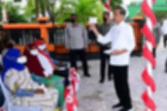 BLT BBM tahun 2022 akan kembali disalurkan bulan November, siap-siap cek saldo ATM.